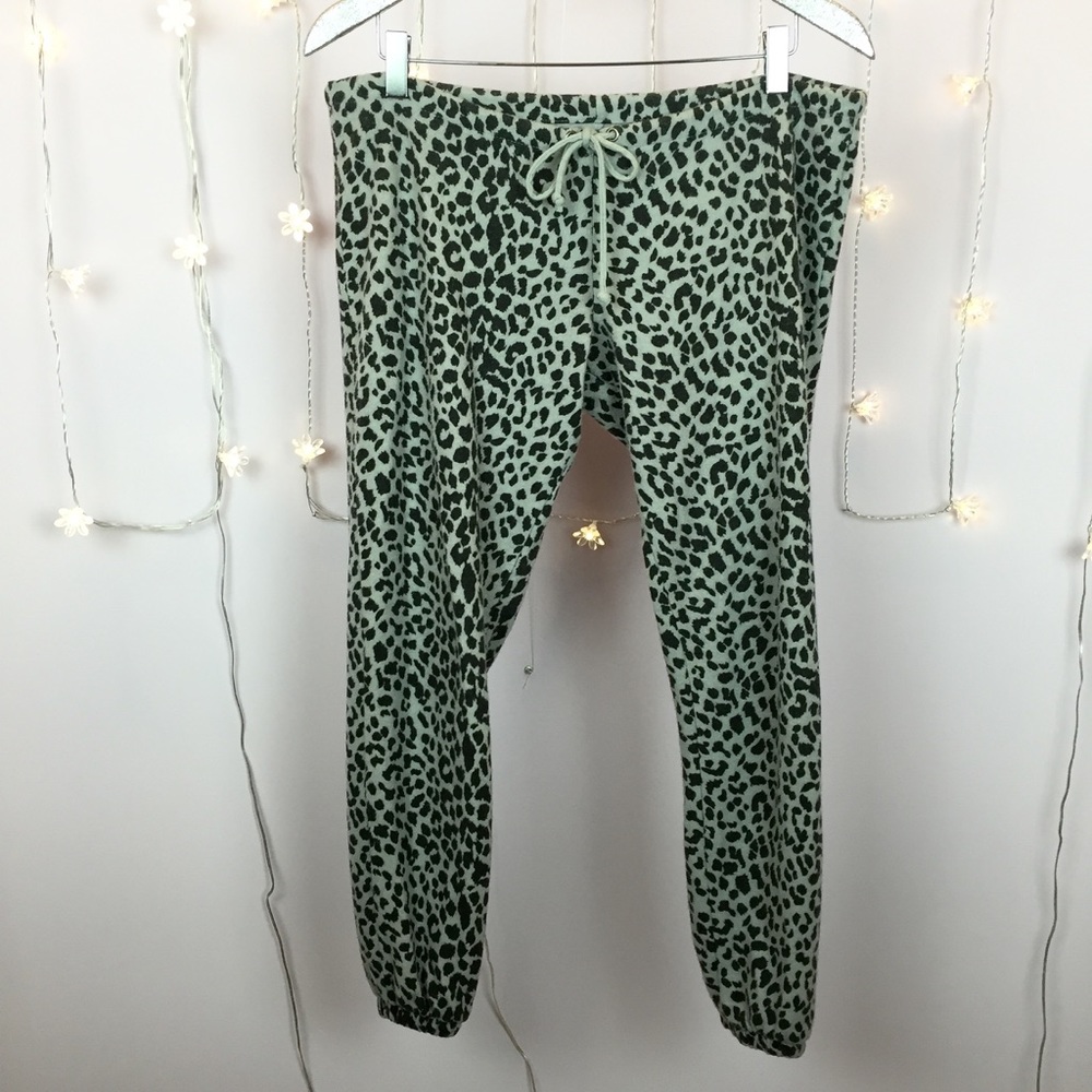 Chaser Animal Print Slouchy Pant